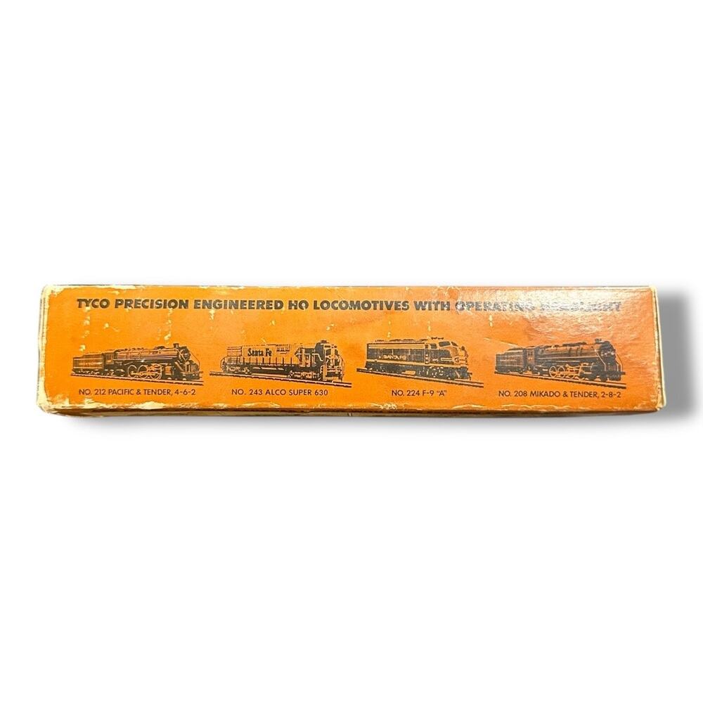 Tyco HO Scale Silver Streak Caboose Train Car - Picture 6 of 6